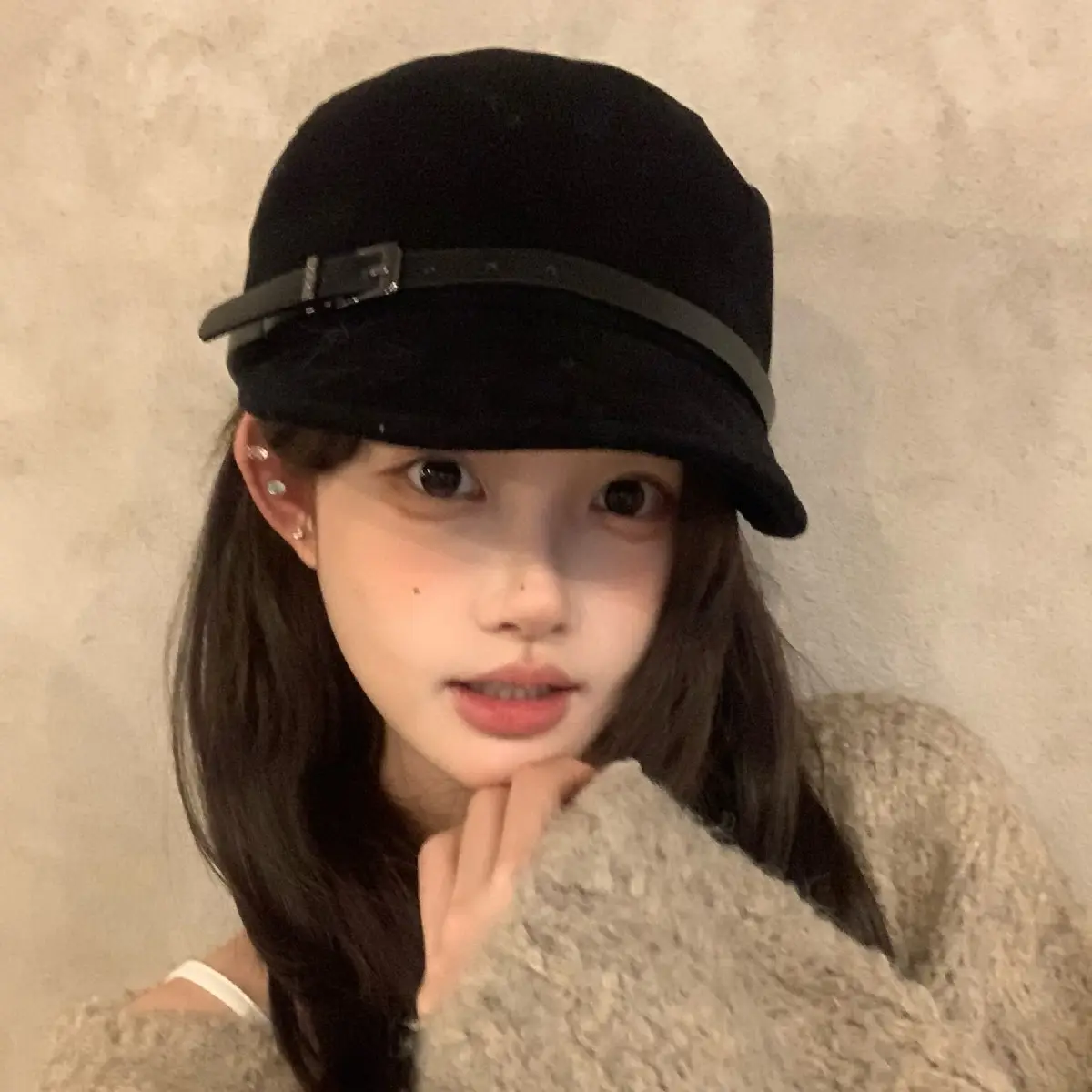 Women Suede Flat Cap with Leather Buckle Autumn Winter - Image 5