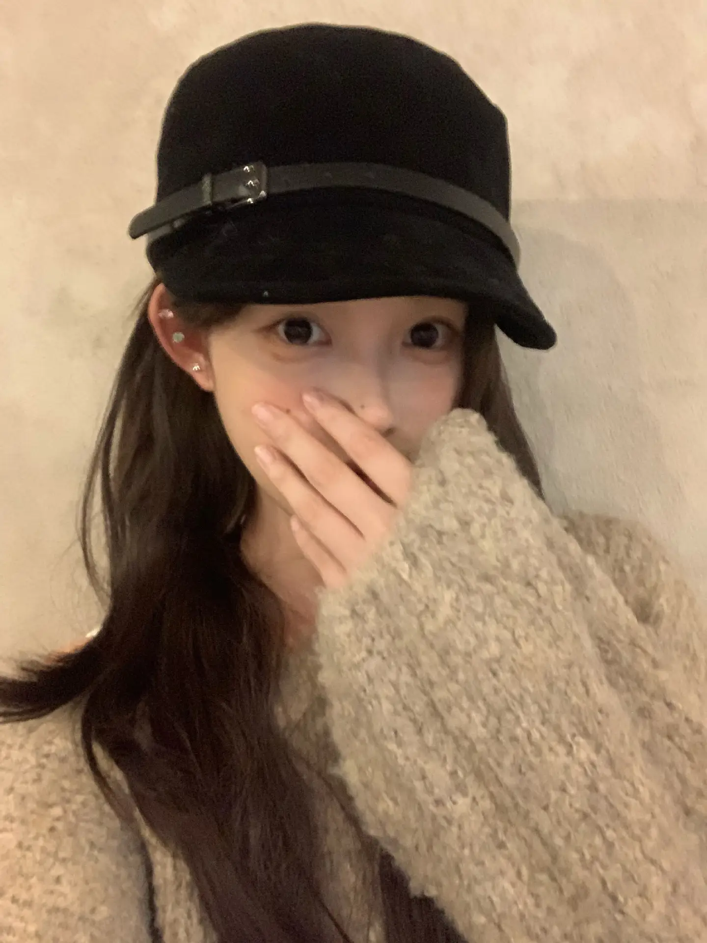 Women Suede Flat Cap with Leather Buckle Autumn Winter — feature 6