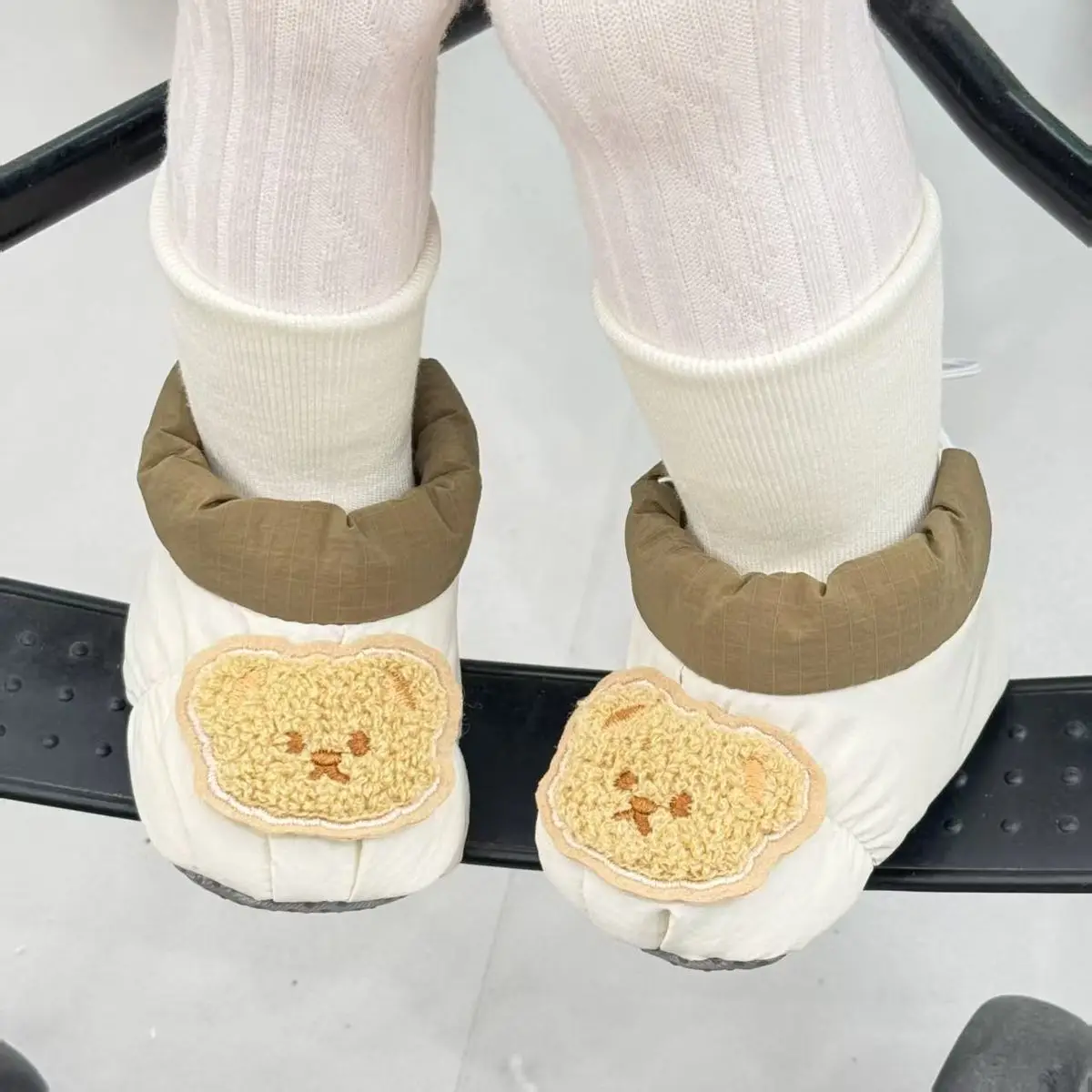 Baby Non-Falling Warm Shoes for Kids 0-1 Yrs — feature 3