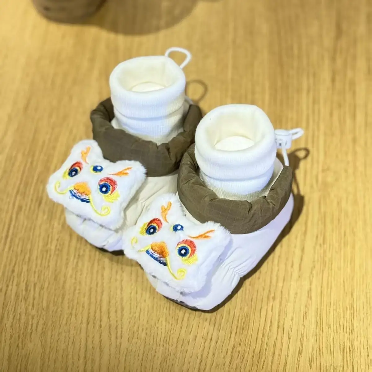 Baby Velvet Anti-Slip Socks with Cute Faces — feature 14