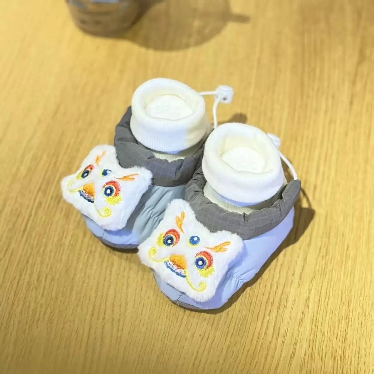 Baby Velvet Anti-Slip Socks with Cute Faces — feature 15