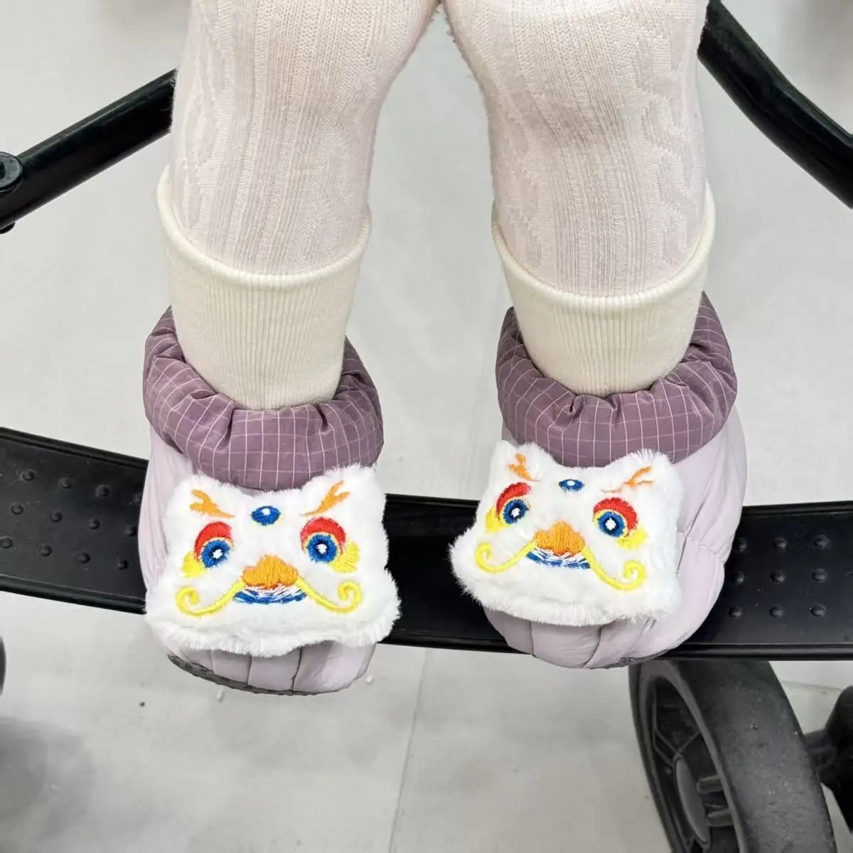 Baby Velvet Anti-Slip Socks with Cute Faces — feature 25