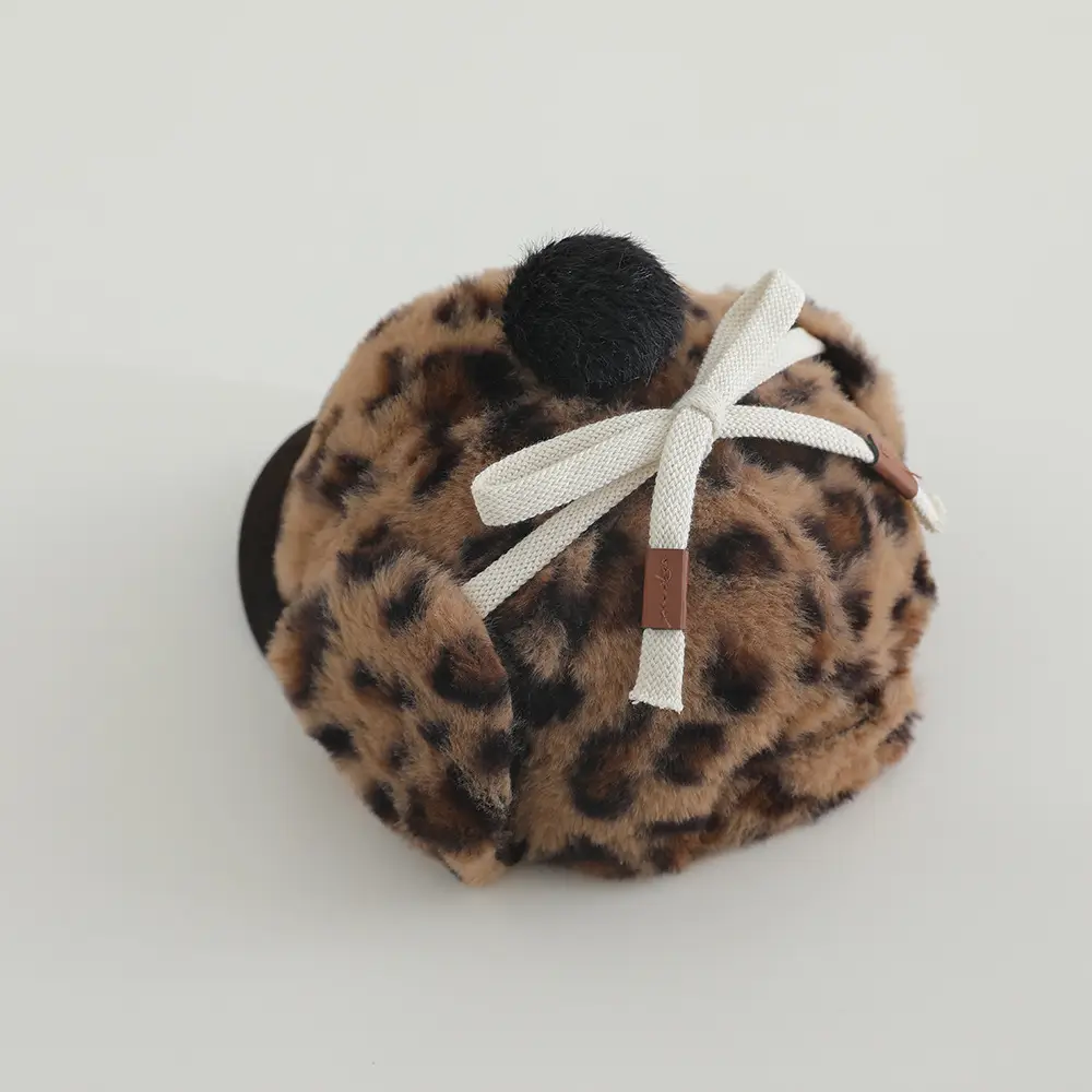 Baby Winter Plush Hat with Leopard Print Ear Protection — feature 15