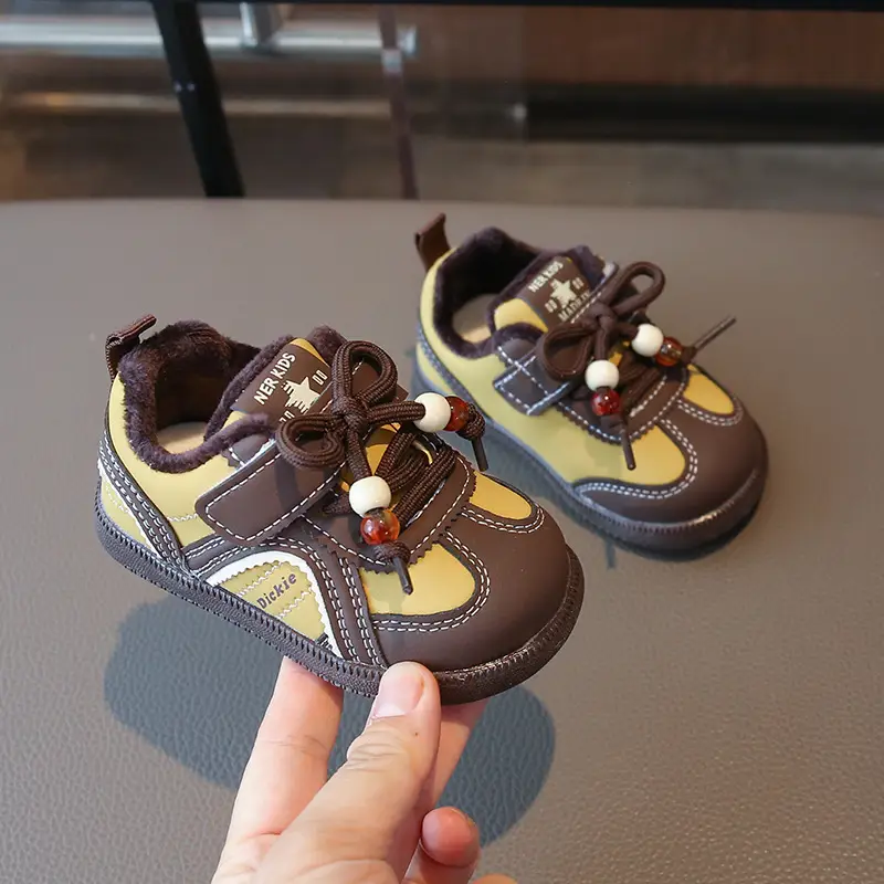Winter Baby Boys and Girls Fleece-Lined Toddler Shoes for Infants 0 to 1-3 and a Half Years Old, 12-Month-Old Winter Warm Cotton Shoes
