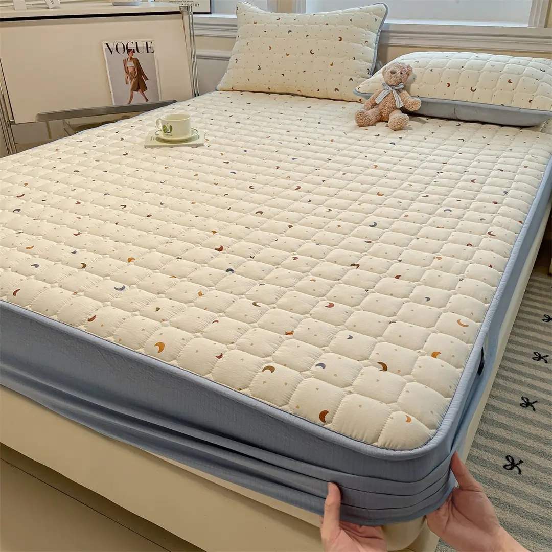 Class a Waterproof Fitted Sheet with Wrinkled Yarn Print, Quilted and Thickened, Dustproof, Non-Slip, Urine-Proof Mattress Protector for Simmons Mattresses
