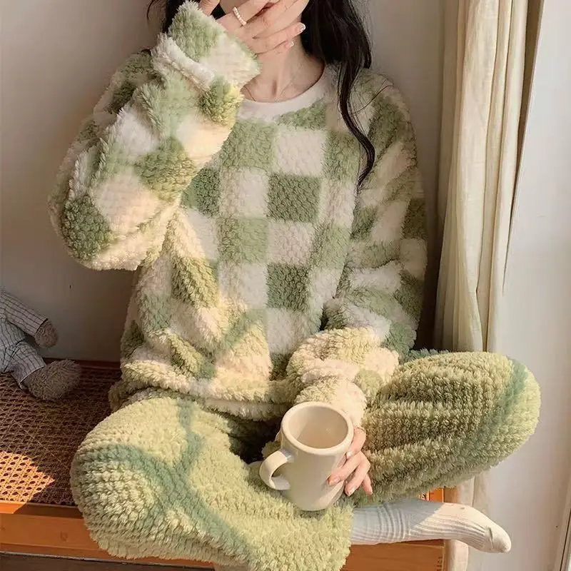 2025 Autumn and Winter Coral Fleece Pajamas for Women Cartoon Outerwear Thickened Warm Soft Fabric Homewear Short Sleeve Set Pajama Pants