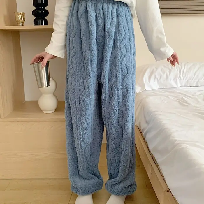 2025 Autumn and Winter Coral Fleece Pajamas for Women Cartoon Outerwear Thickened Warm Soft Fabric Homewear Short Sleeve Set Pajama Pants