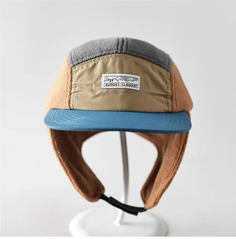 Men Winter Color Blocked Peaked Cap Hat — feature 2