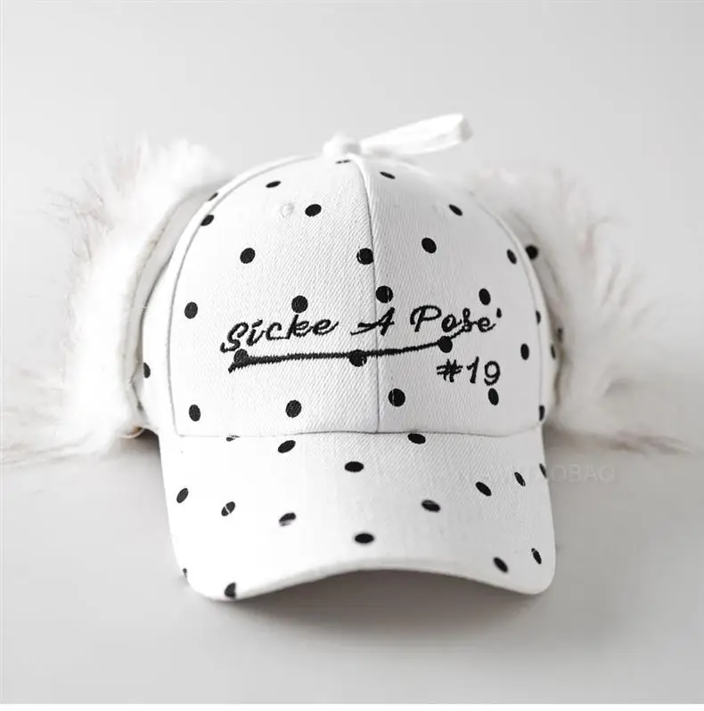 Winter Letter Embroidered Cap for Men Women — feature 4