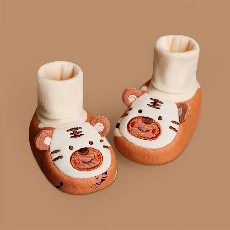 Baby Fleece Lined Winter Shoes 0-6 Months Cute Embroidered — feature 16