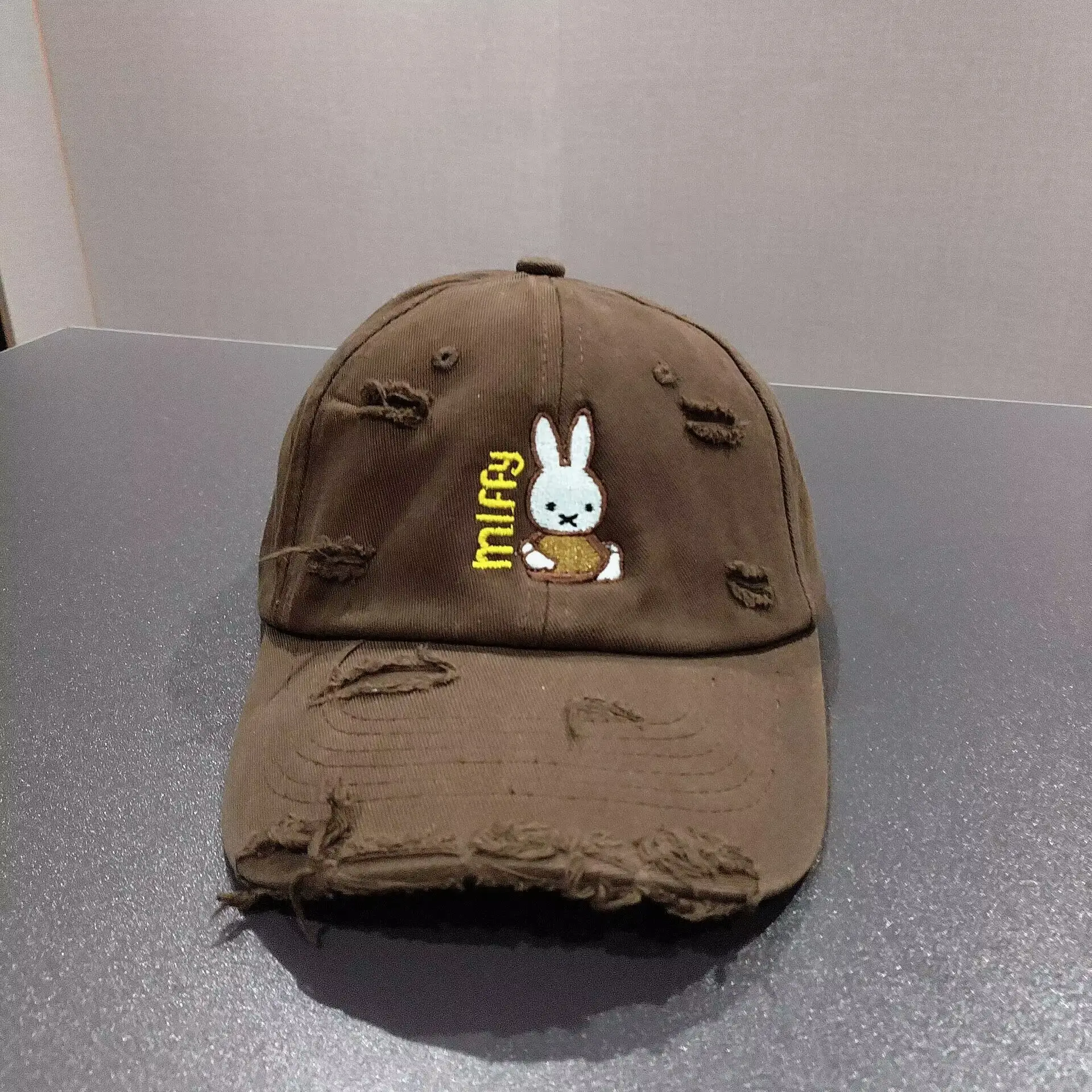 New Miffy Rabbit Baseball Cap White Embroidered — feature 3
