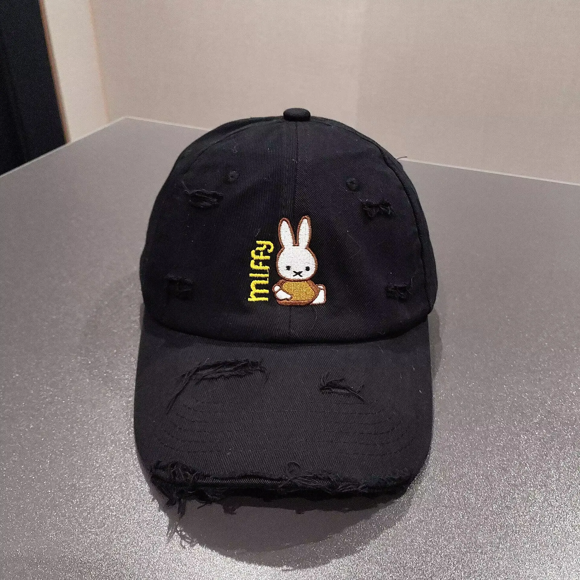 New Miffy Rabbit Baseball Cap White Embroidered — feature 8