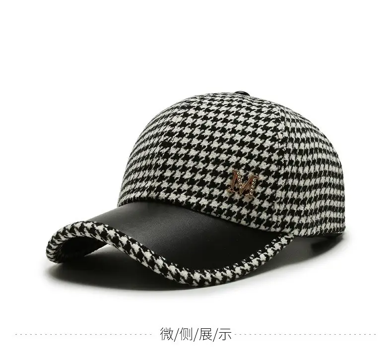 Korean Houndstooth Logo Baseball Cap for Women Winter — feature 6