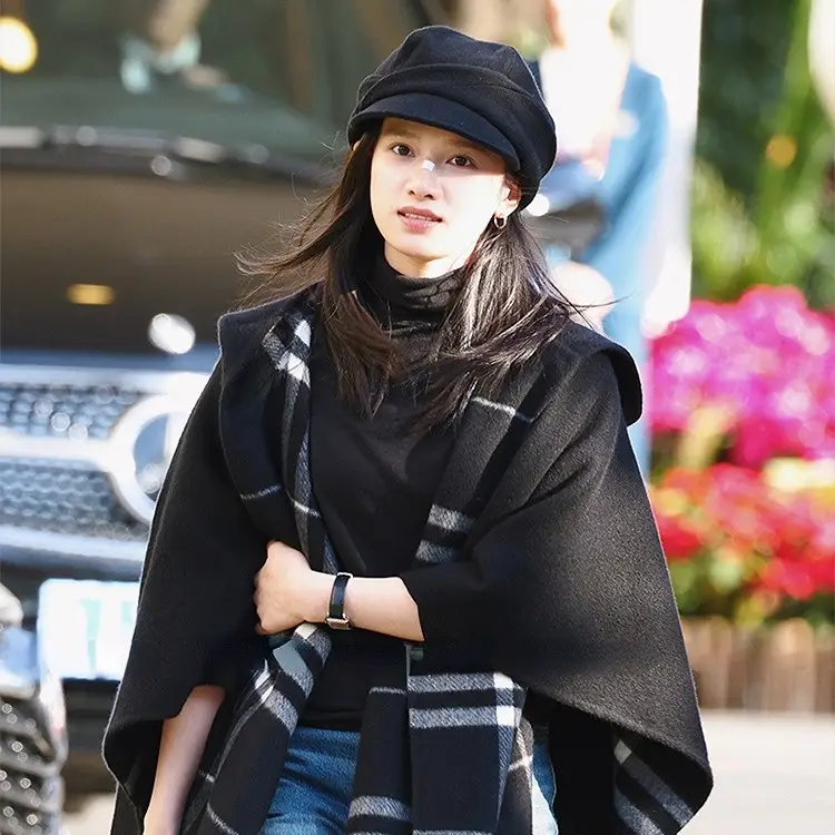 Women Black Wool Beret Peaked Cap Winter Warm - Image 4