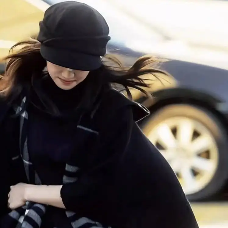 Women Black Wool Beret Peaked Cap Winter Warm - Image 5