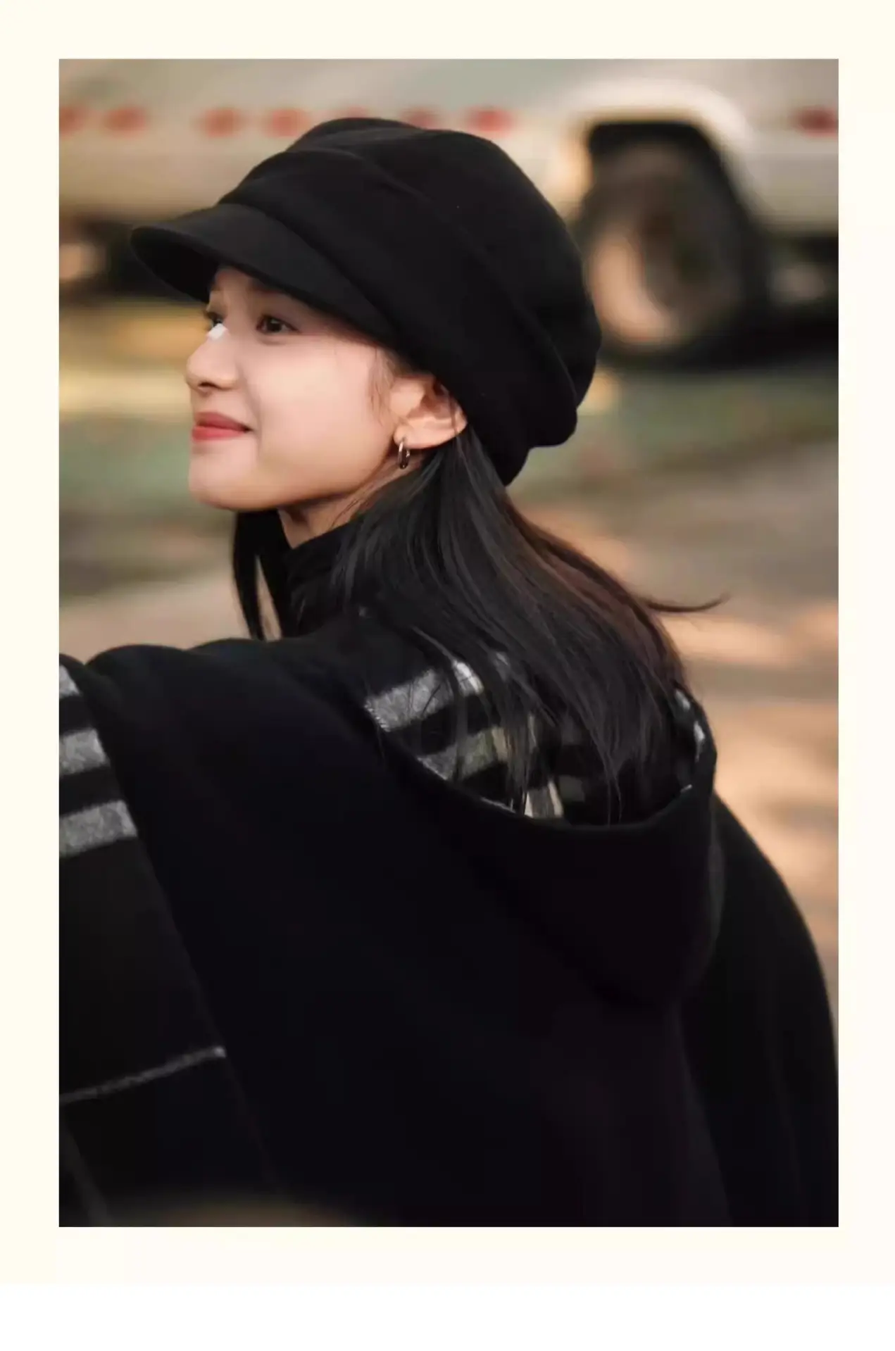 Women Black Wool Beret Peaked Cap Winter Warm — feature 4