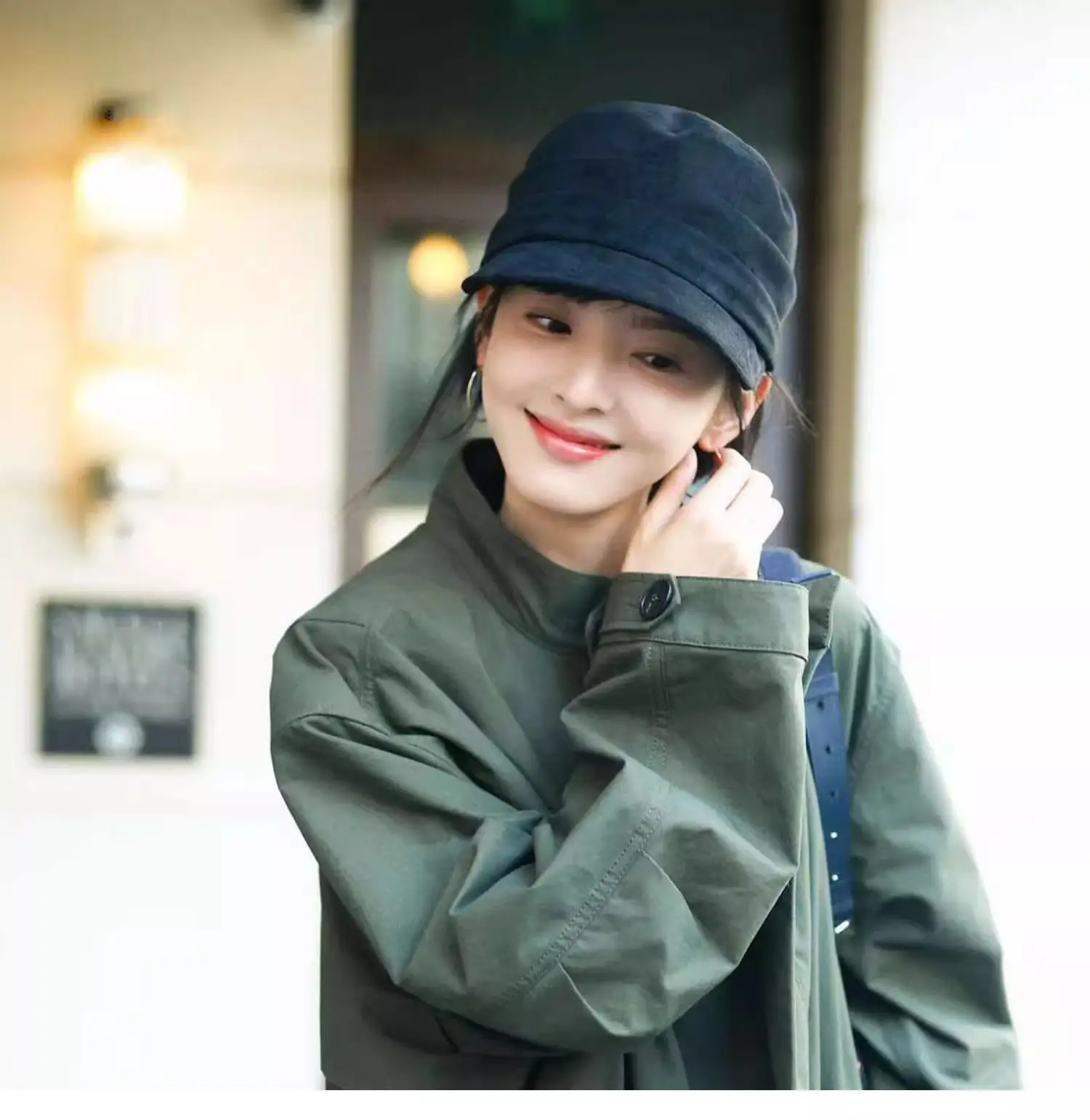 Women Equestrian Hat Suede Pleated Winter — feature 8