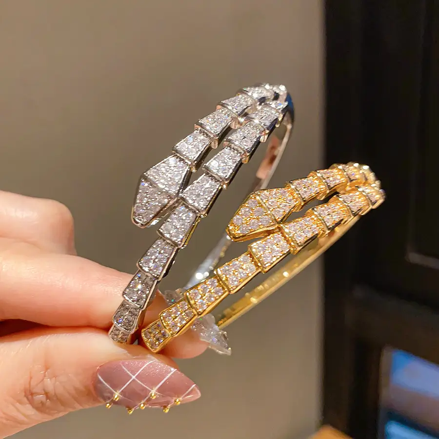 18K Real Gold Electroplated Snake-Shaped Splicing Buckle Bracelet Retro Fashion Elegant Bracelet Accessible Luxury High-End Jewelry for Women — feature 7