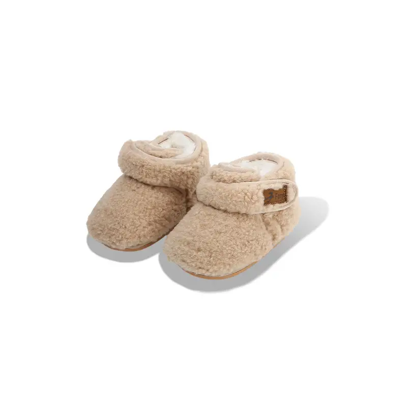 Winter Baby Shoes Soft Fleece Lined 0-6 Months