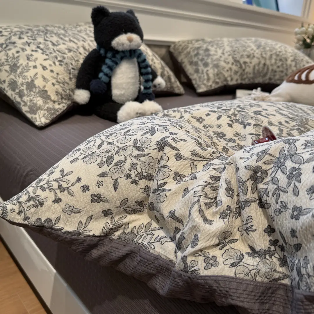 Class a Maternal and Infant-Grade Four-Piece Set, Pure Cotton, Double-Layer Gauze Bed Sheet, Duvet Cover, New Dormitory Fitted Sheet, Three or Four-Piece Set