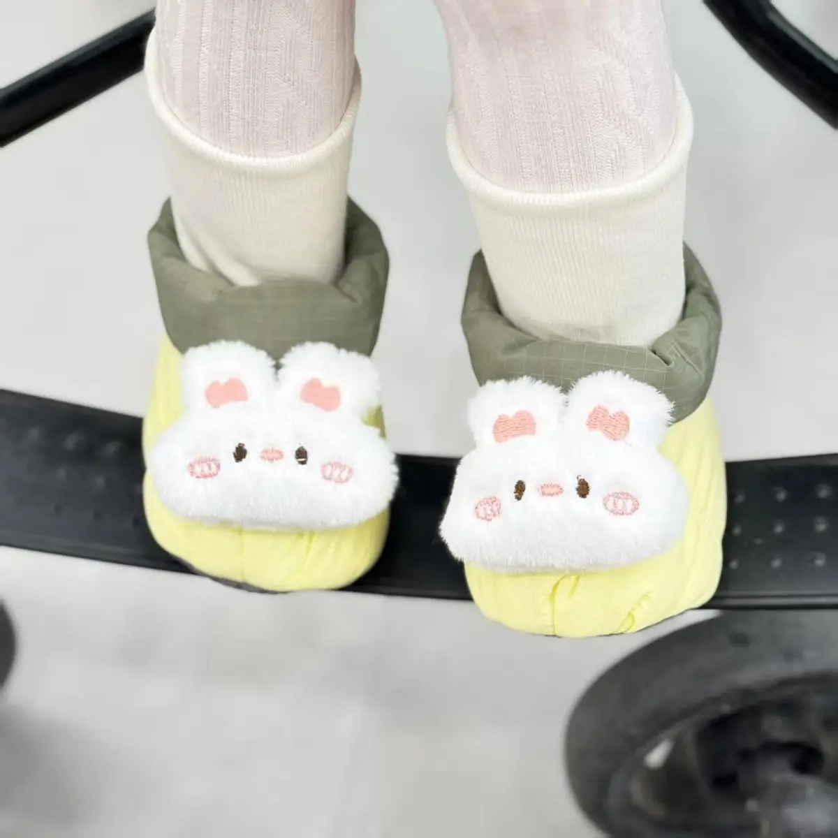 Baby Fleece Lined Rabbit Step Shoes 6-12M — feature 3