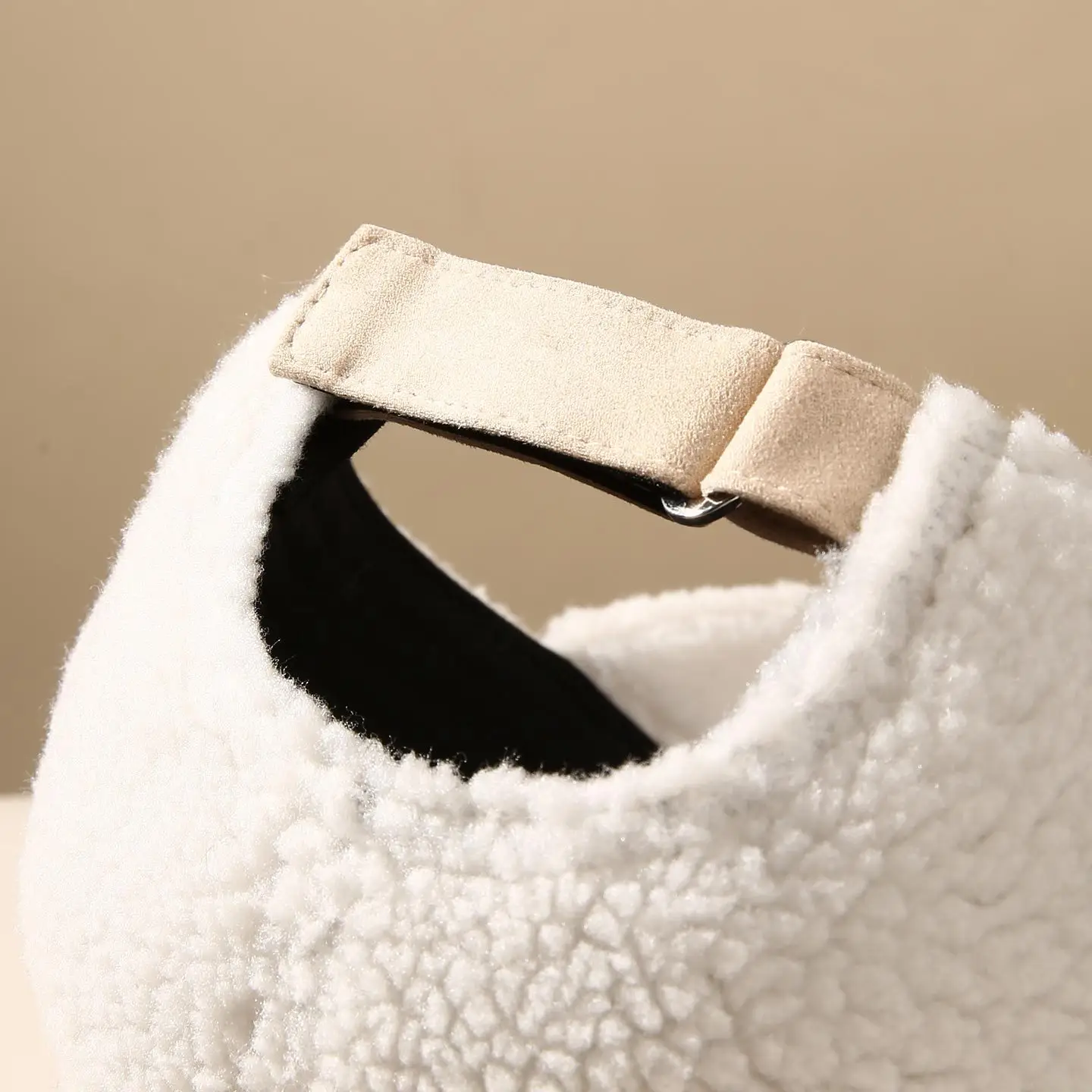 Women Faux Wool Winter Cap White Slim Fit - Image 7