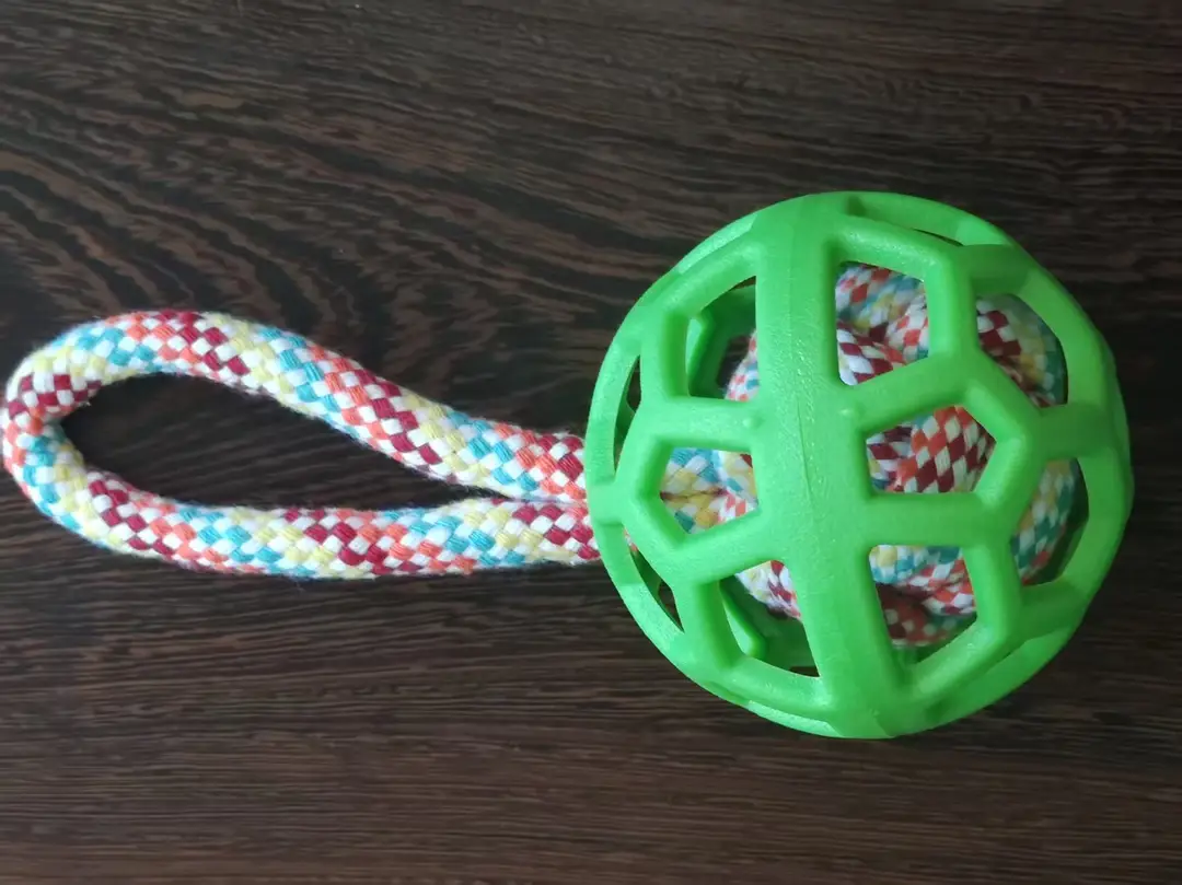 Dog Chew Toy, Cat Self-Entertainment Sound-Making Tpr Ball, Pet Dropshipping Source Manufacturer, Dog Squeaky Ball