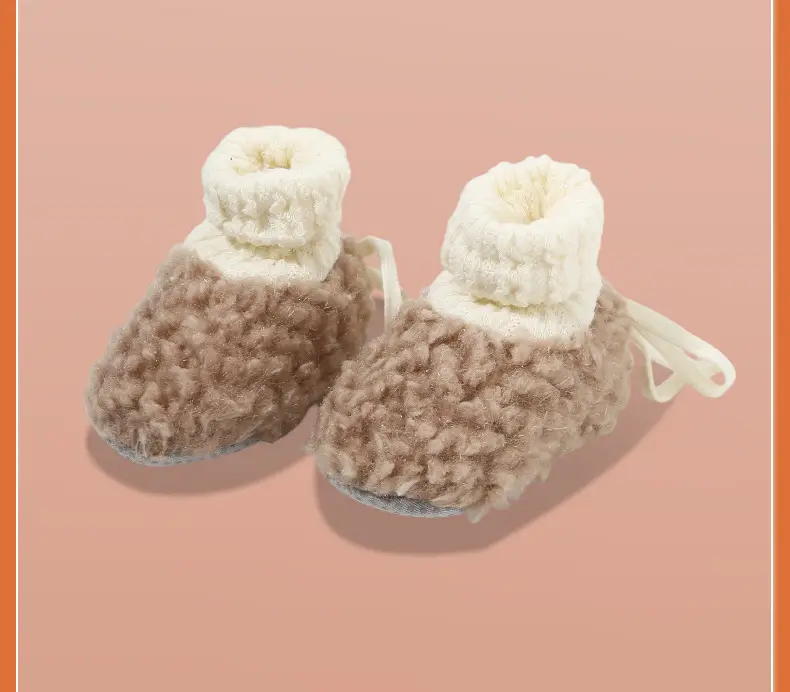 Winter Newborn Baby Shoes and Socks, Infant and Toddler Hug Shoes, Baby Girl's Velvet Thickeneded Shoes, Warm Cotton Shoes, Winter Style for Men — feature 24
