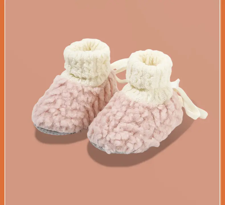 Winter Newborn Baby Shoes and Socks, Infant and Toddler Hug Shoes, Baby Girl's Velvet Thickeneded Shoes, Warm Cotton Shoes, Winter Style for Men — feature 30