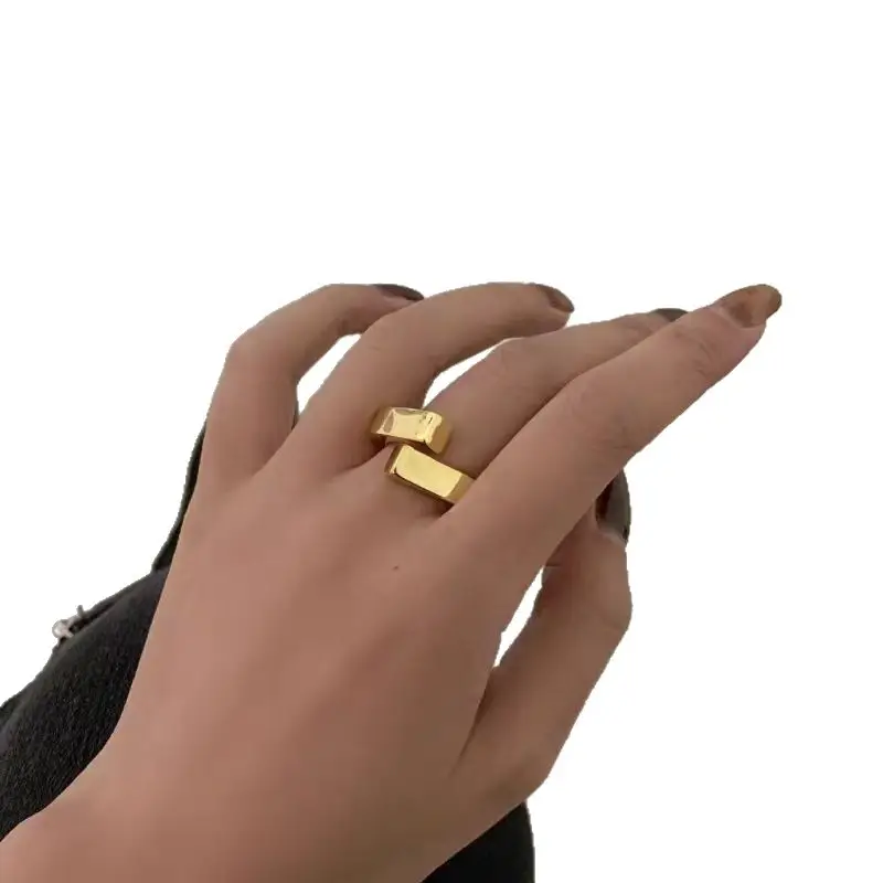 Staggered Rectangular Open Index Ring for Women