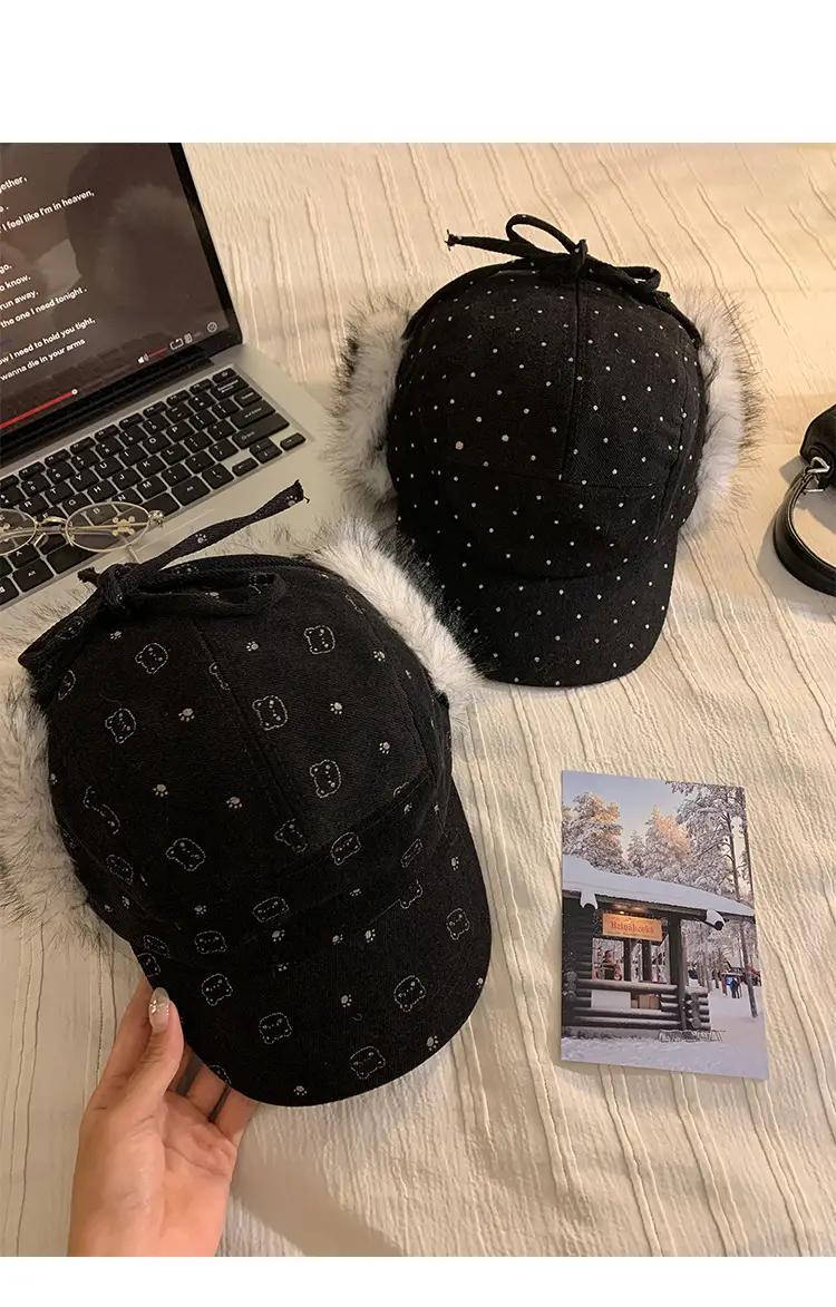 Women Bear Polka Dot Duck Cap Warm Face Protector — feature 16
