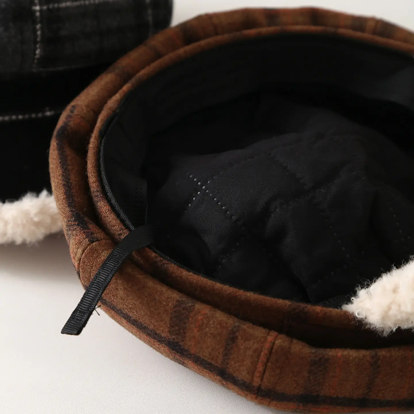 Japanese Plaid Warm Beret for Women Autumn Winter Brown — feature 7