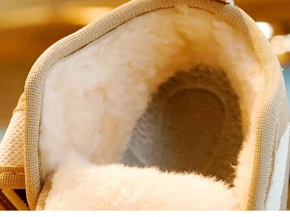 Toddler Winter Velvet Shoes Black Thick Sole — feature 1