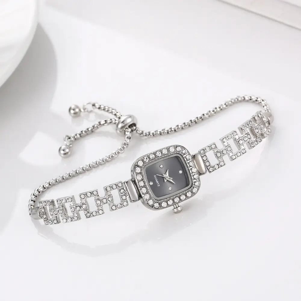 New Diamond-Encrusted Pull-Out Bracelet Watch, Freely Adjustable Niche Gold Quartz Watch, Cross-Border Square Watch, Women's Watch