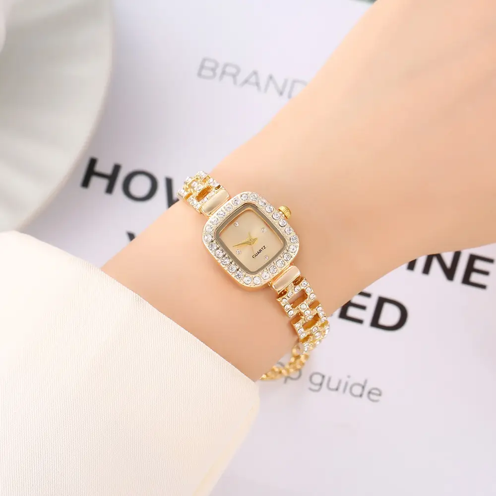 New Diamond-Encrusted Pull-Out Bracelet Watch, Freely Adjustable Niche Gold Quartz Watch, Cross-Border Square Watch, Women's Watch — feature 10