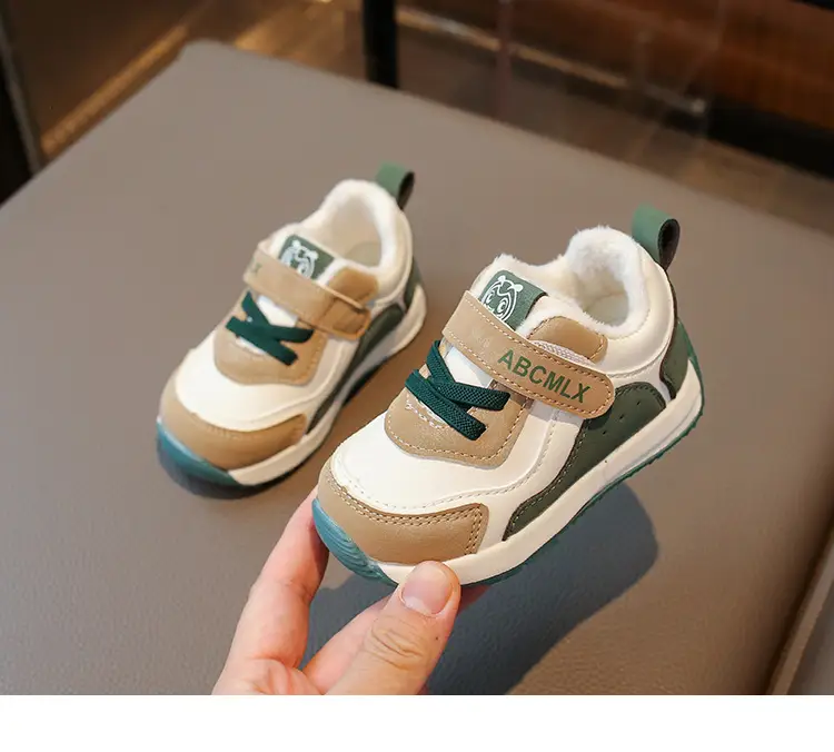 Baby Boy Winter Warm Sneakers Green White Soft Sole — feature 16