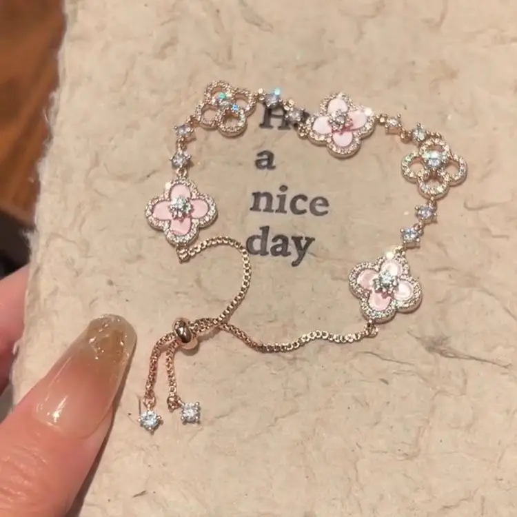 Pink Four-Leaf Flower Sparkling Diamond Bracelet for Women — feature 10