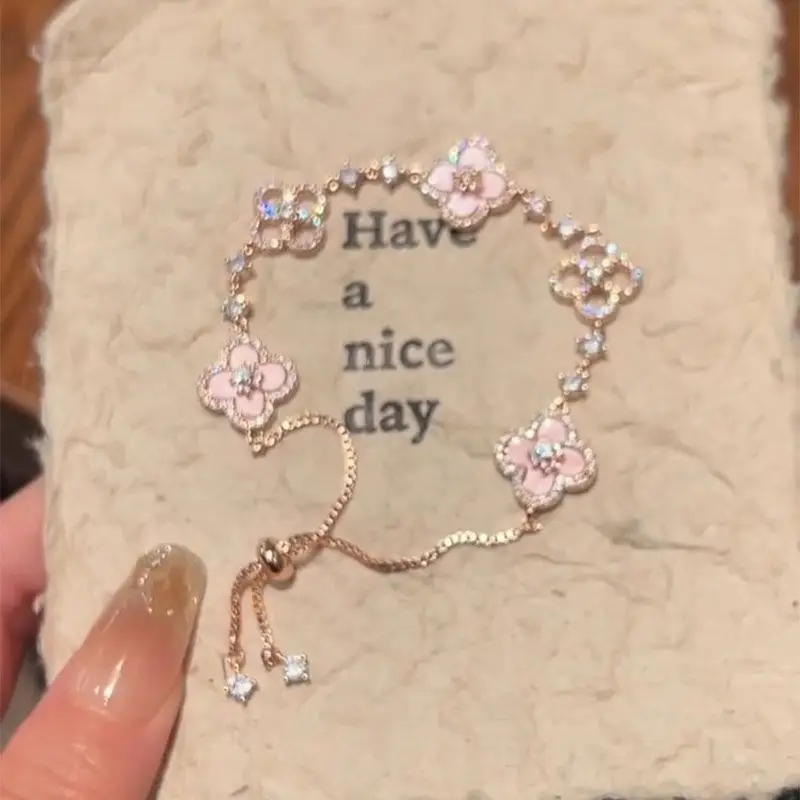 Pink Four-Leaf Flower Sparkling Diamond Bracelet for Women — feature 16