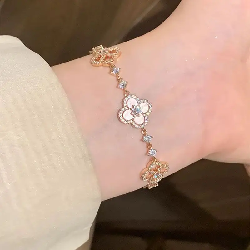 Pink Four-Leaf Flower Sparkling Diamond Bracelet for Women — feature 8
