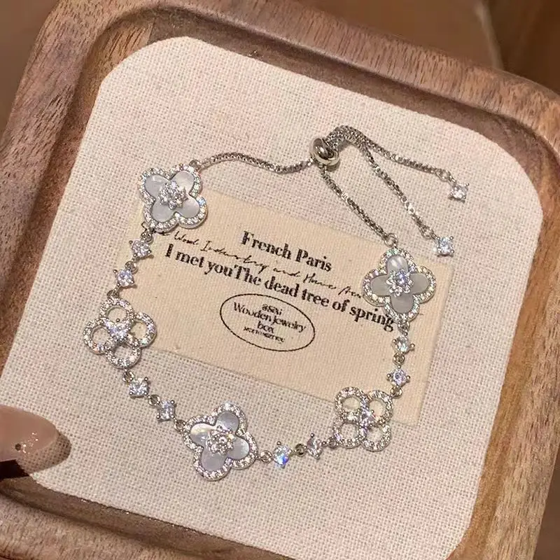 Pink Four-Leaf Flower Sparkling Diamond Bracelet for Women - Image 2
