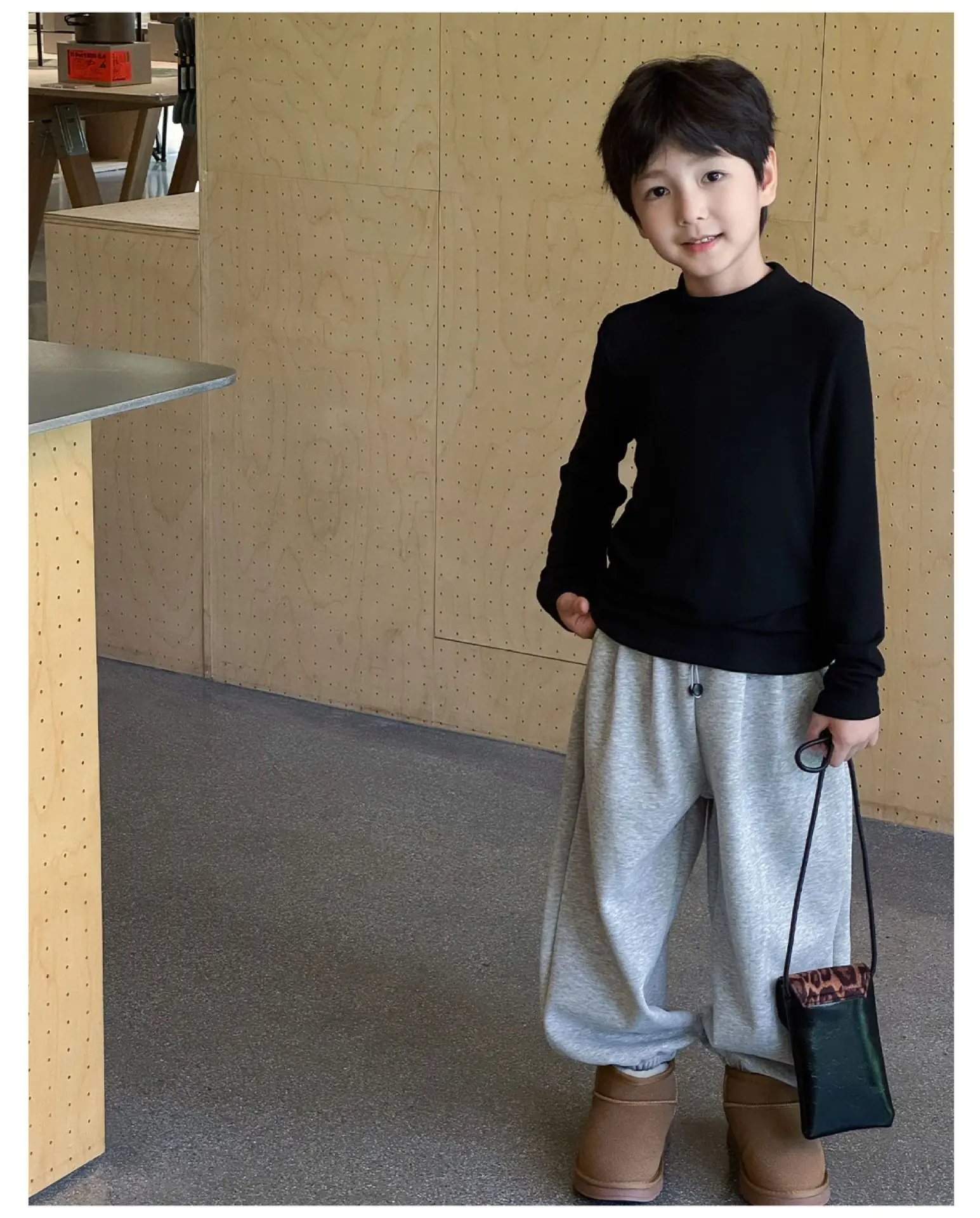 Boys Blue Long Sleeve T-Shirt for Kids Winter Base — feature 15