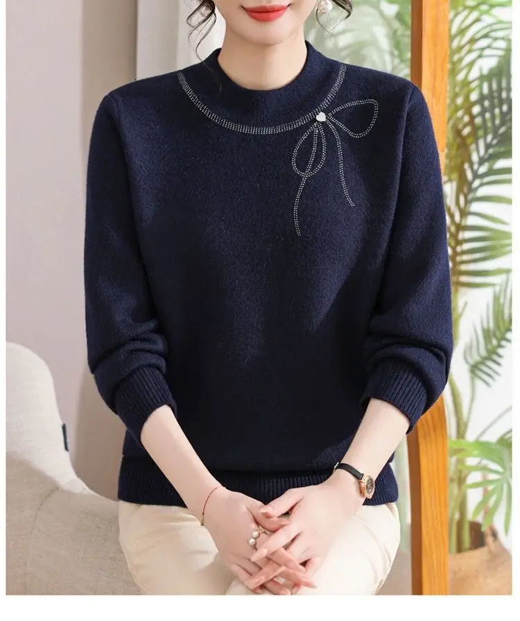 Winter Mom's Outfit with Fleece Sweater, Thickened Women's Knitwear, Integrated Fleece Warm Top, Stylish Mother-In-Law Base Shirt — feature 21