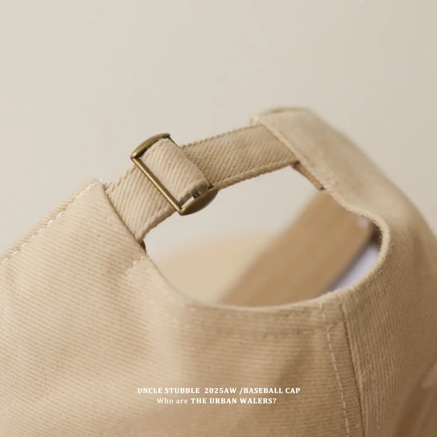 2025 Men's Beige Letter Embroidered Cap — feature 4