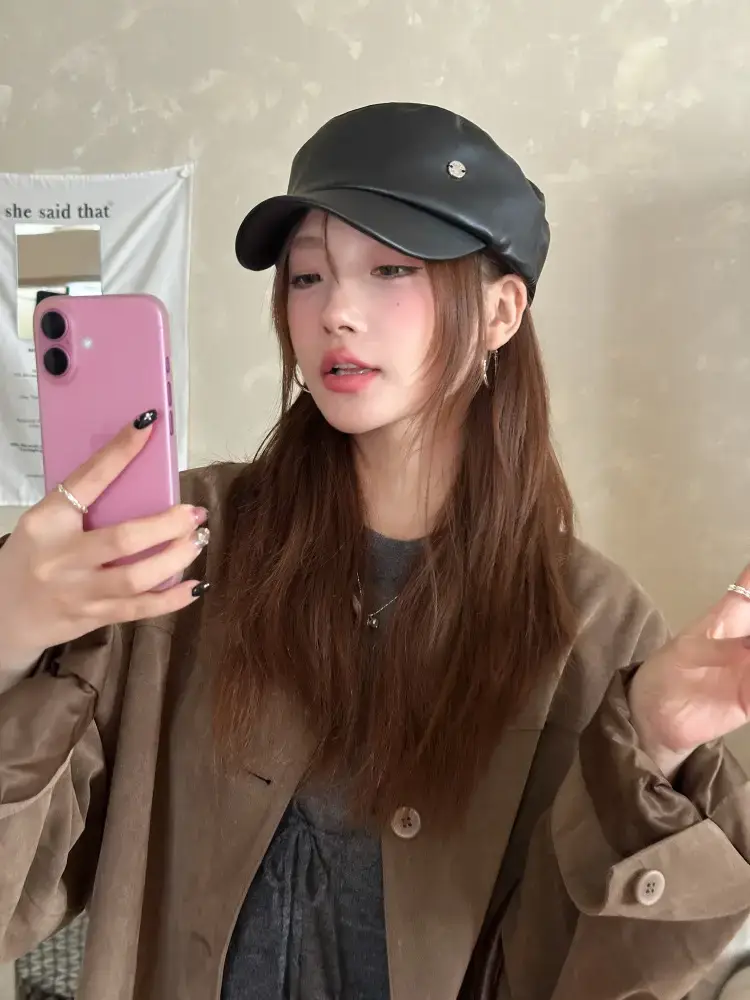 Brown Wool Cap for Women, British Style, Flat Top, Octagonal Design — feature 4