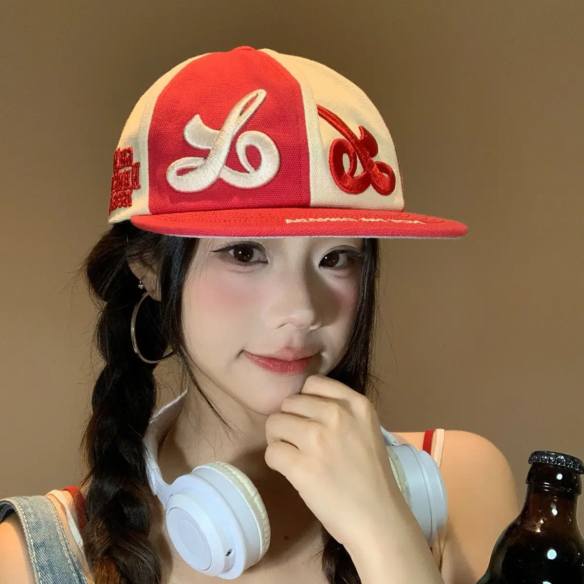 Women Retro Embroidered Baseball Cap with Large Head Circumference - Image 4
