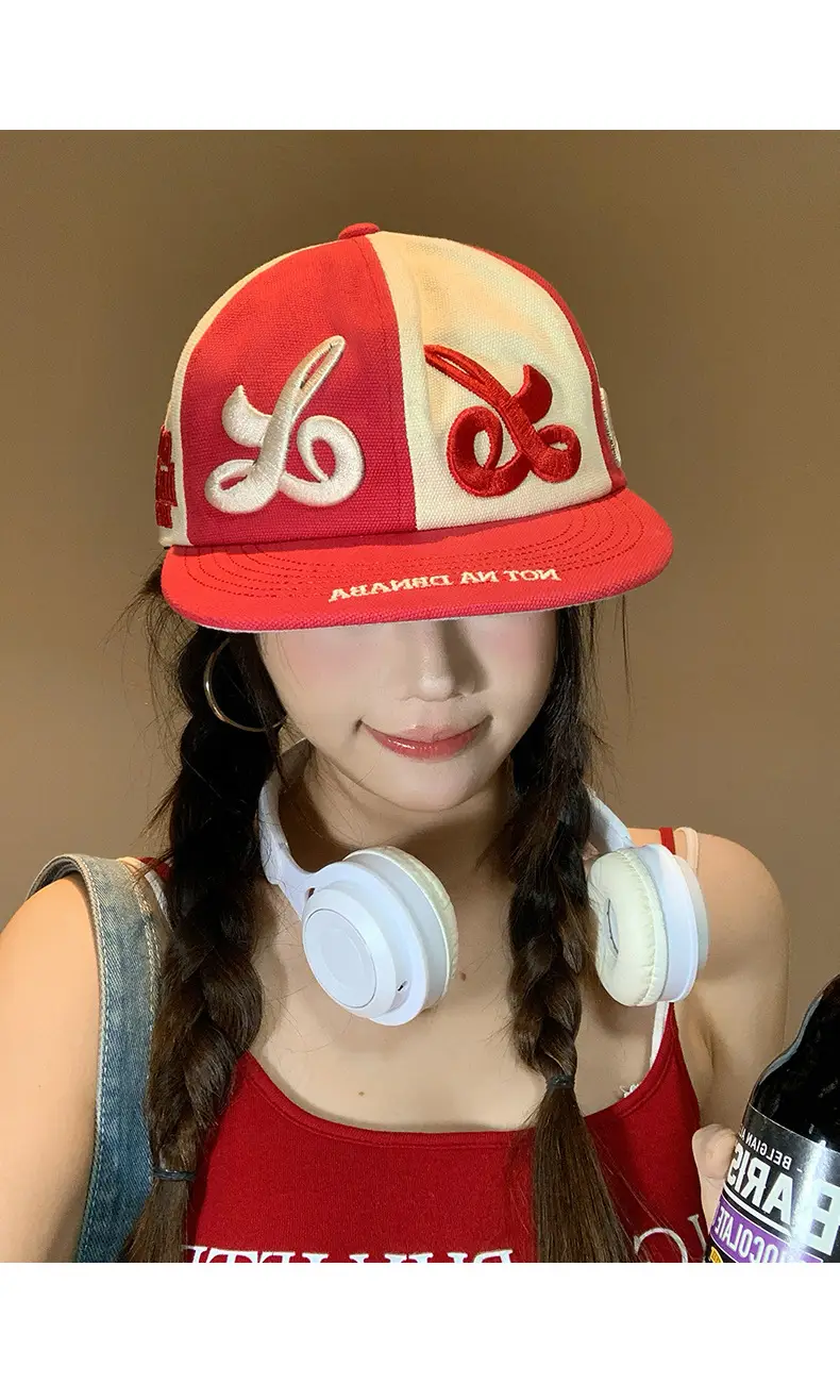 Women Retro Embroidered Baseball Cap with Large Head Circumference — feature 11