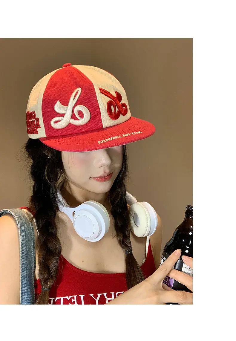 Women Retro Embroidered Baseball Cap with Large Head Circumference — feature 7