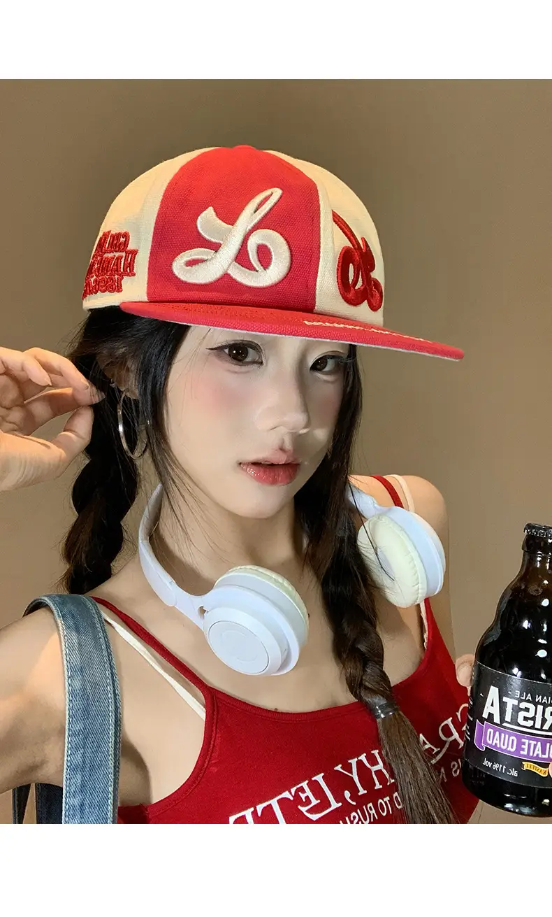 Women Retro Embroidered Baseball Cap with Large Head Circumference — feature 8