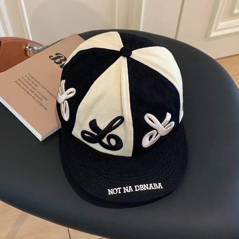 Women Retro Embroidered Baseball Cap with Large Head Circumference - Image 2