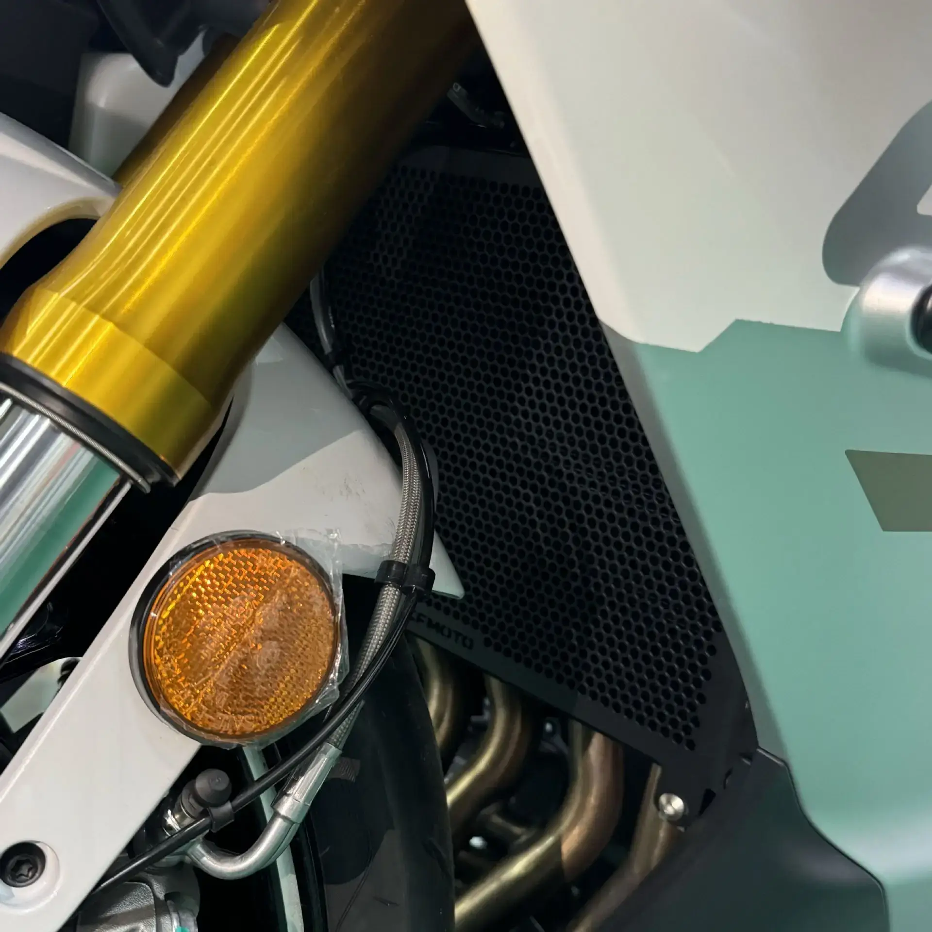 Dongfeng 750 Sr Water Tank Cooling Net Aluminum Alloy — feature 7